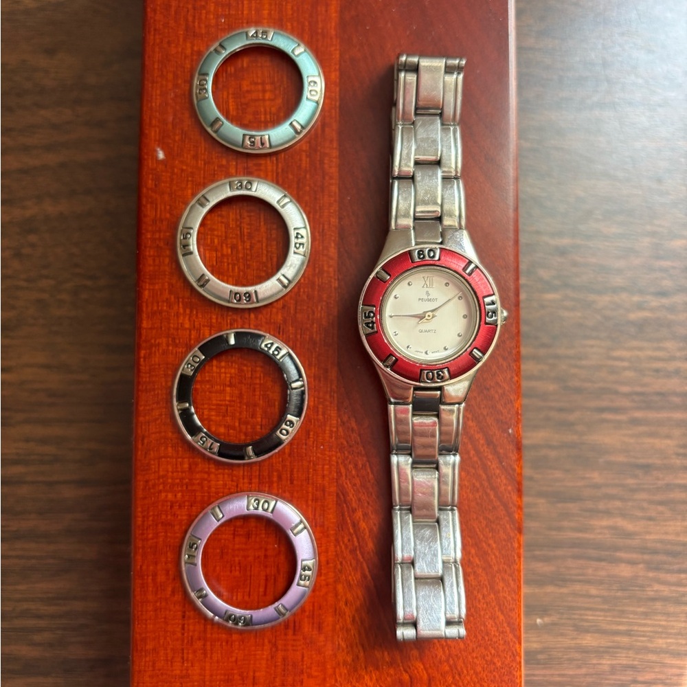 Citizen Silver Watch W Interchangeable Faces - image 1